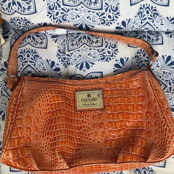 Nicole Miller bag great shape orange faux snake skin - Picture 1 of 10